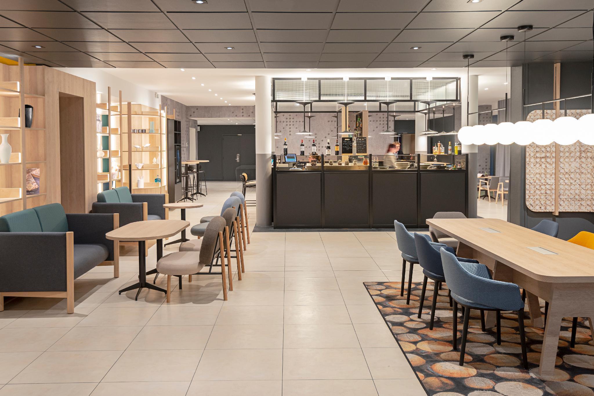 Novotel Centre Val De Loire 4*